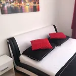 Mira Апартаменты Биоград-на-Мору