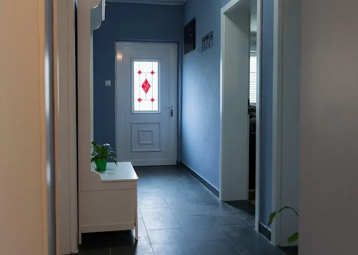 Apartman Mira *