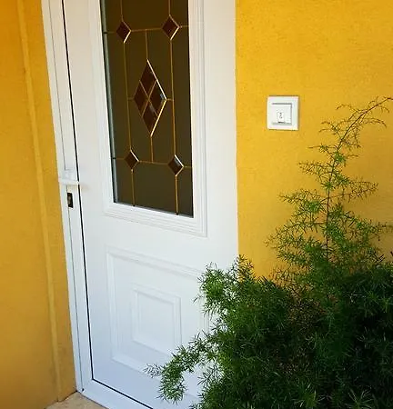 Apartment Mira Biograd Na Moru