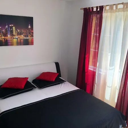 Apartman Mira