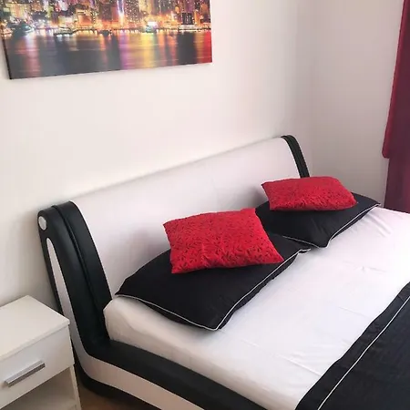 Mira Apartment Biograd Na Moru